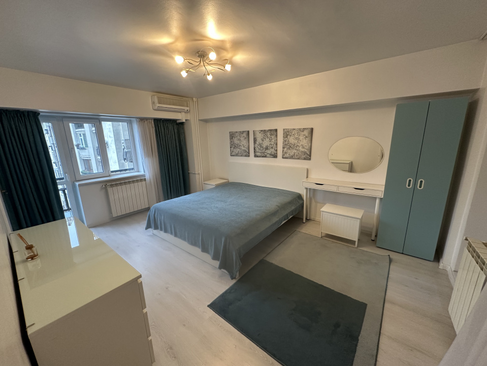 UNIRII, 4 CAMERE 130 MP, 4 BALCOANE!