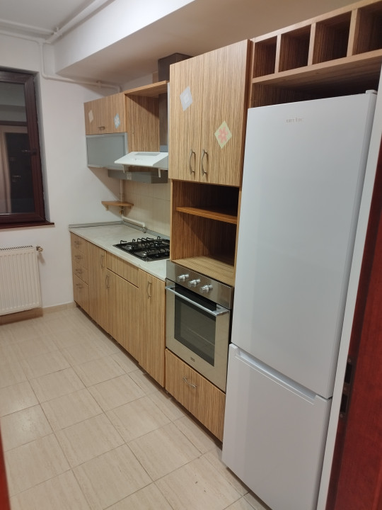 PIATA SUDULUI, 2 CAMERE, PARCARE!