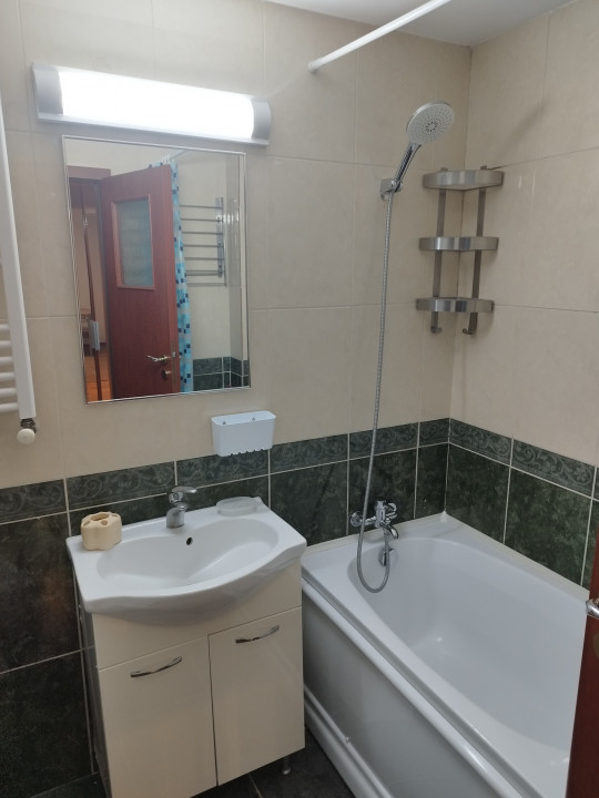 PIATA SUDULUI, 2 CAMERE, PARCARE!