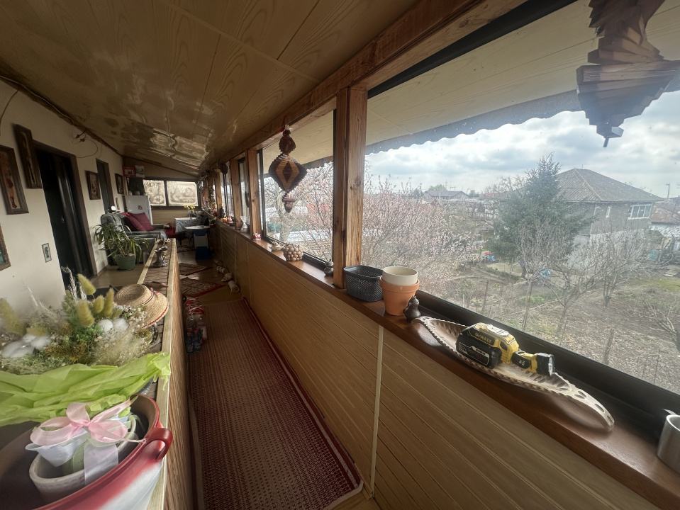 GLINA, CASA + SPATIU PRODUCTIE la PARTER!