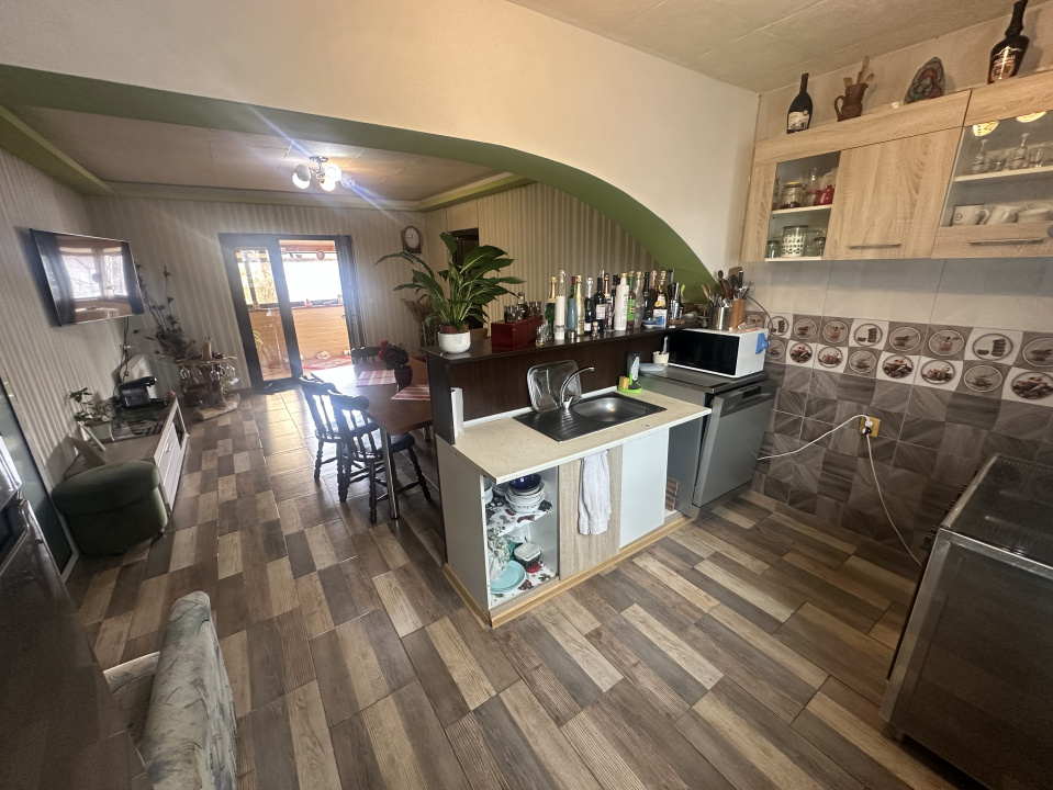 GLINA, CASA + SPATIU PRODUCTIE la PARTER!