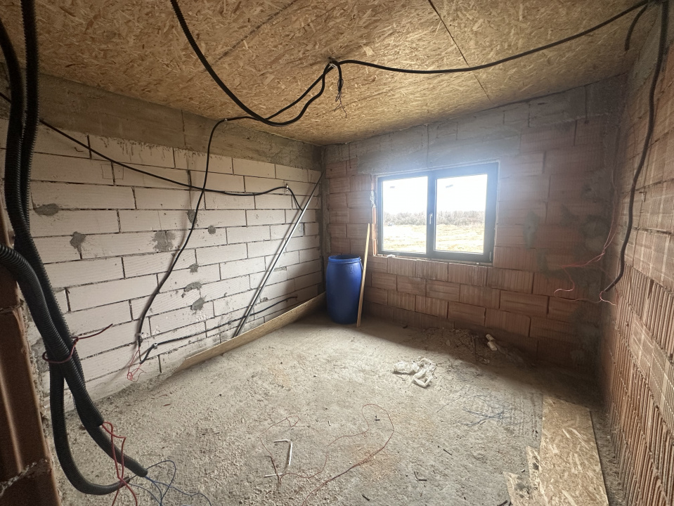 STEFANESTII DE JOS, CASA P+1E, LOT 242 MP!