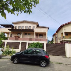 SUPER OCAZIE SE VINDE CASA IN ZONA FUNDENI 