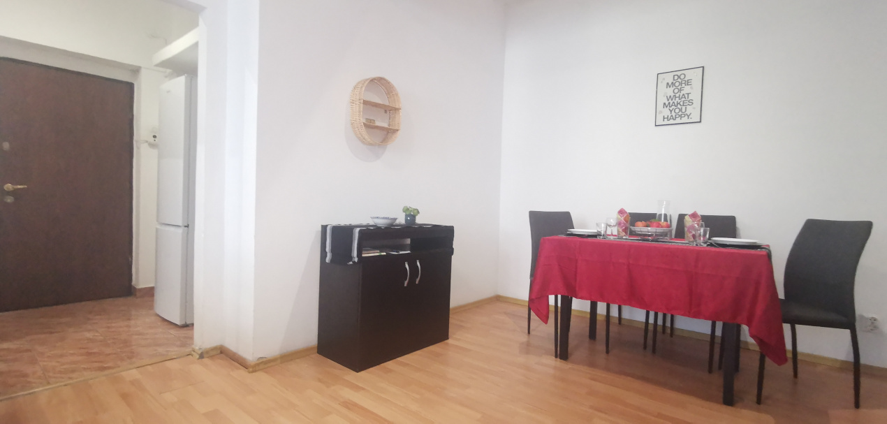 Apartament super luminos si linistit de inchiriat,  Magheru -Scala