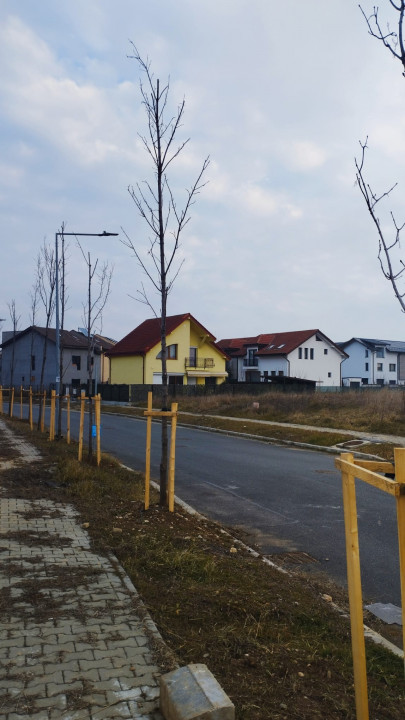 VAND TEREN INTRAVILAN 16.474 MP IN ZONA BANEASA PENTRU AFACERI/INVESTITII