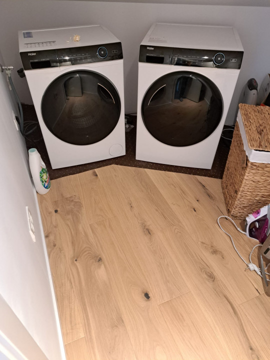 VAND PENTHOUSE 280 MP IN VILA + GARAJ LUX IN SINAIA PH COTA 1400