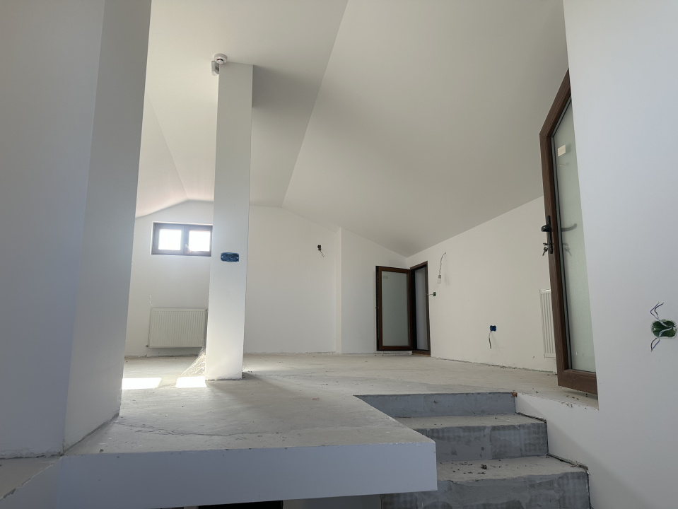 CORBEANCA-PARADISUL VERDE, VILA 507 MP, LOT 1.095 MP!