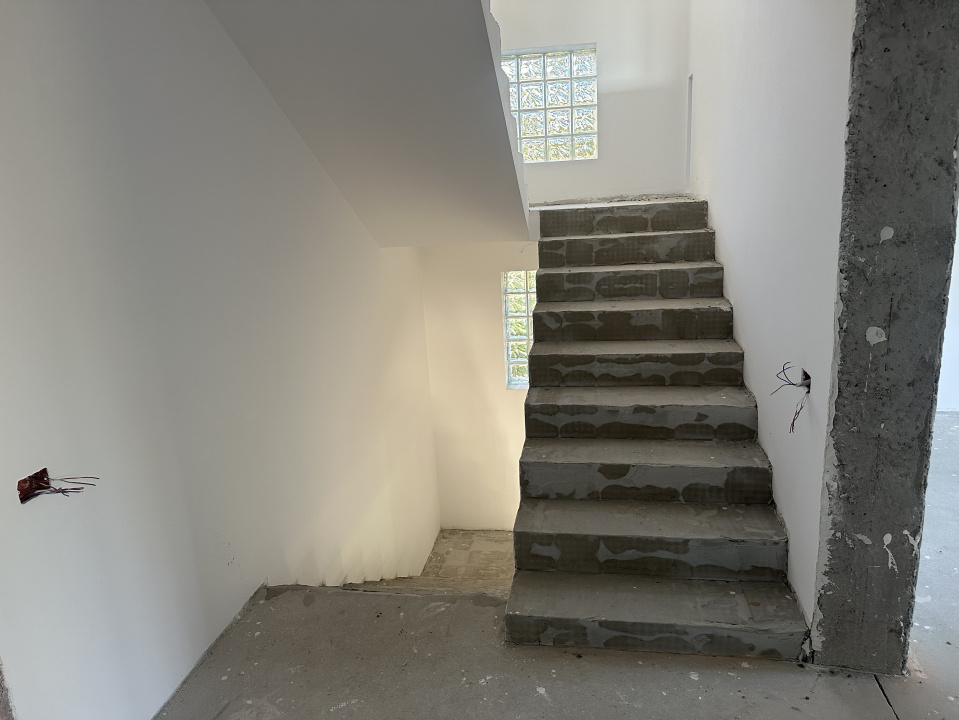 CORBEANCA-PARADISUL VERDE, VILA 507 MP, LOT 1.095 MP!