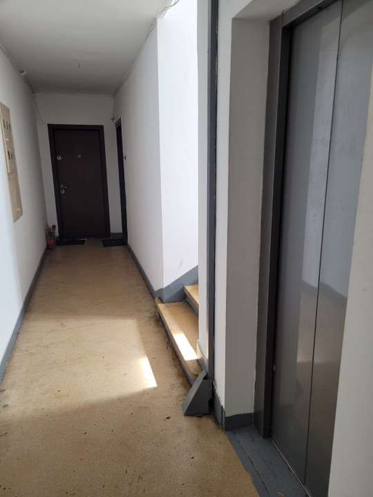 Vând Apartament 3 Camere lângă statia de Metrou 1 Mai, Bld. Ion Mihalache 