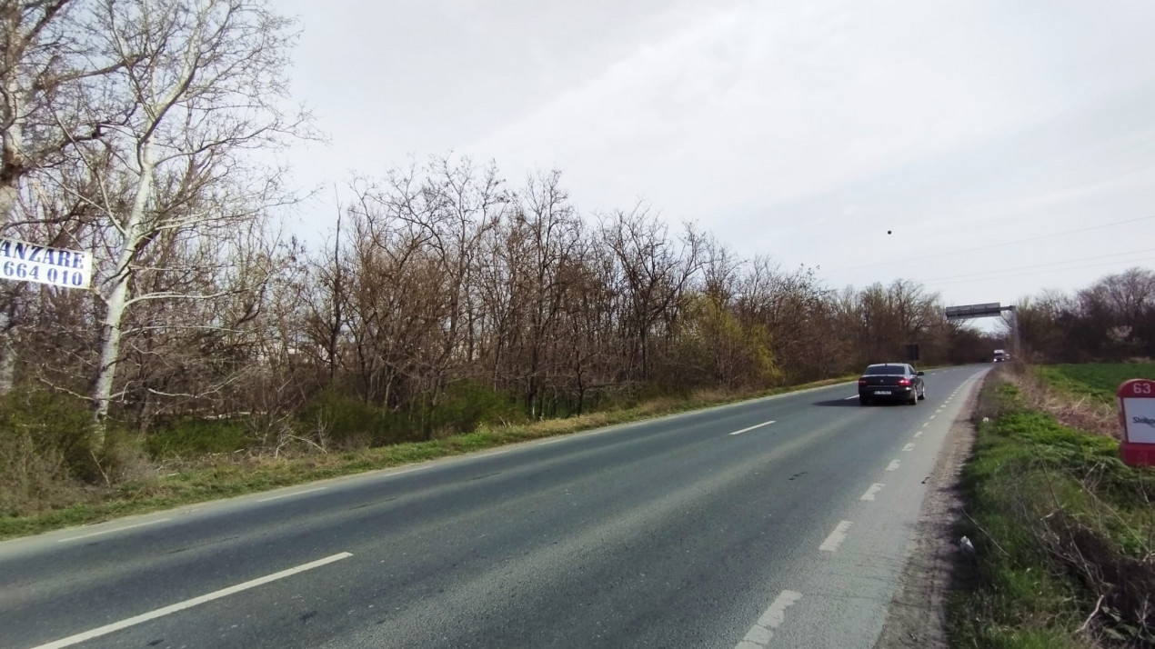 Teren intravilan 5.000 m² cu 40 m deschidere la DN2A – lângă Kaufland Slobozia