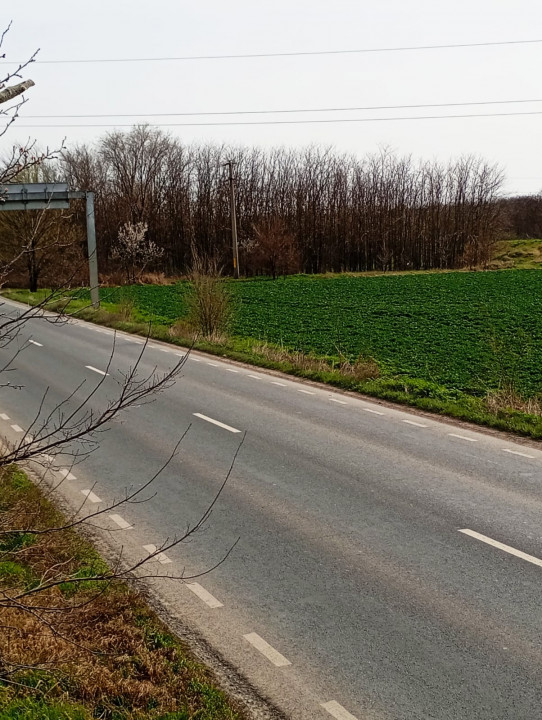 Teren intravilan 5.000 m² cu 40 m deschidere la DN2A – lângă Kaufland Slobozia