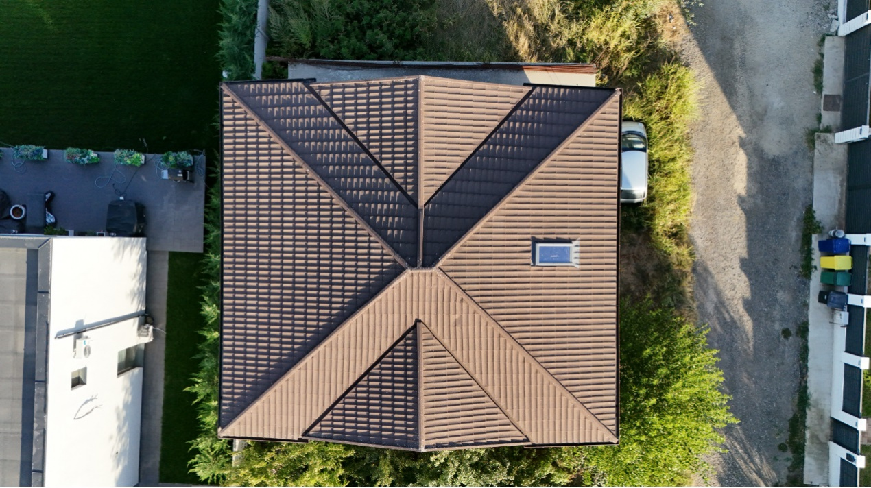 BERCENI-VIDRA, CASA P+E+M 142 MP, LOT 700 MP!