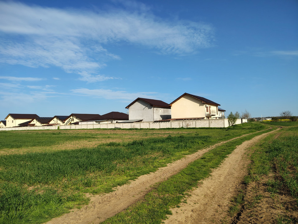 Teren investitie Cernica, Posta