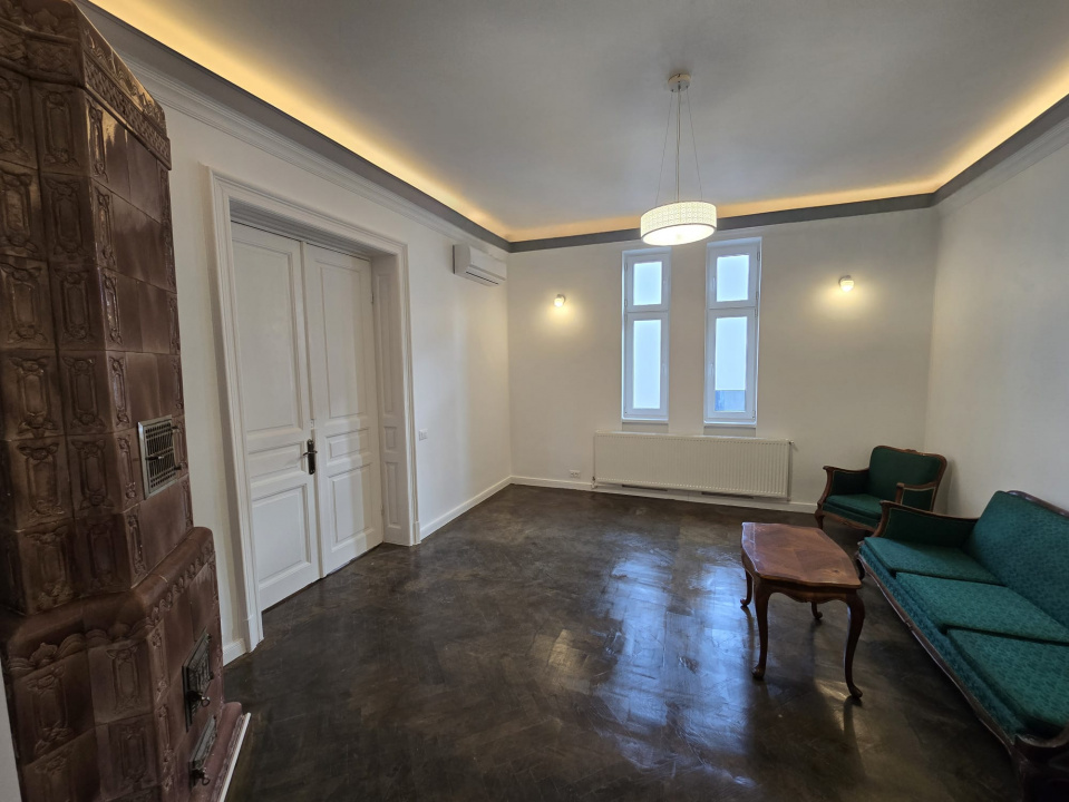 Închiriez apartament în vilă interbelică – Calea Dorobanți, 180 mp, etaj 3/3