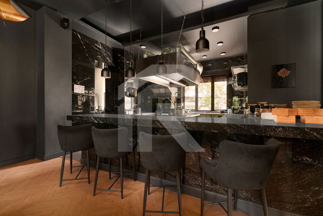 RESTAURANT DE VANZARE  zona ARMENEASCA