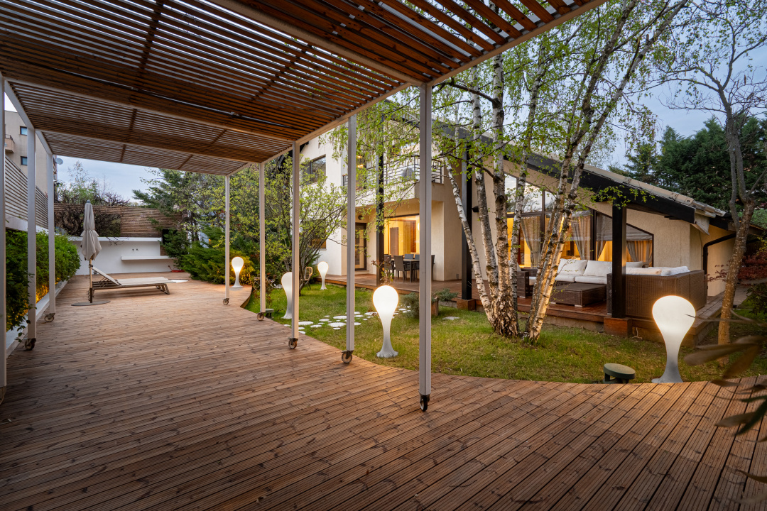 IANCU NICOLAE - COMPLEX TRAIAN, VILA 400 MP TOTAL, LOT 750 MP!