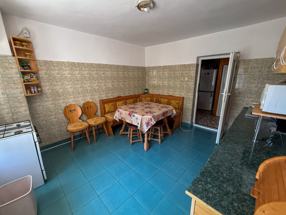  Vila cu 6 dormitoare in Breaza, lot teren 1289 mp