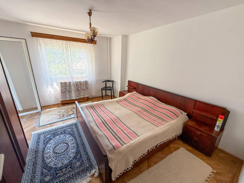  Vila cu 6 dormitoare in Breaza, lot teren 1289 mp