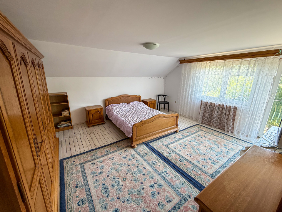  Vila cu 6 dormitoare in Breaza, lot teren 1289 mp