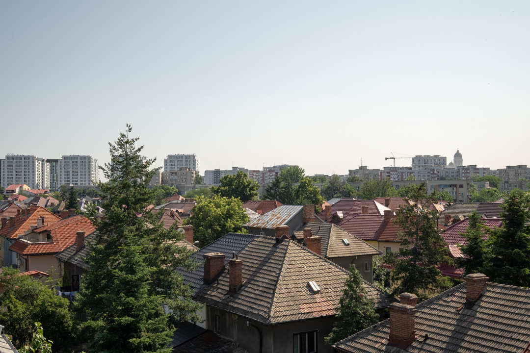 DRUMUL SARII - MACAROVICI, CLADIRE BIROURI 923 MP UTILI, LOT 360 MP!