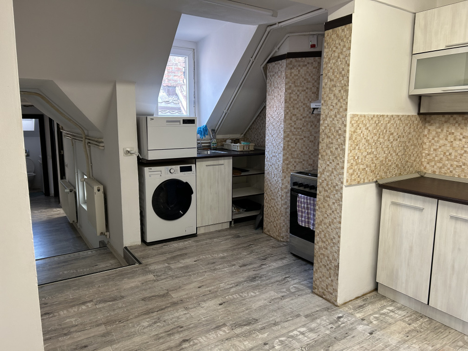 Apartament 195mp, 4 camere+dressing, complet mobilat si utilat