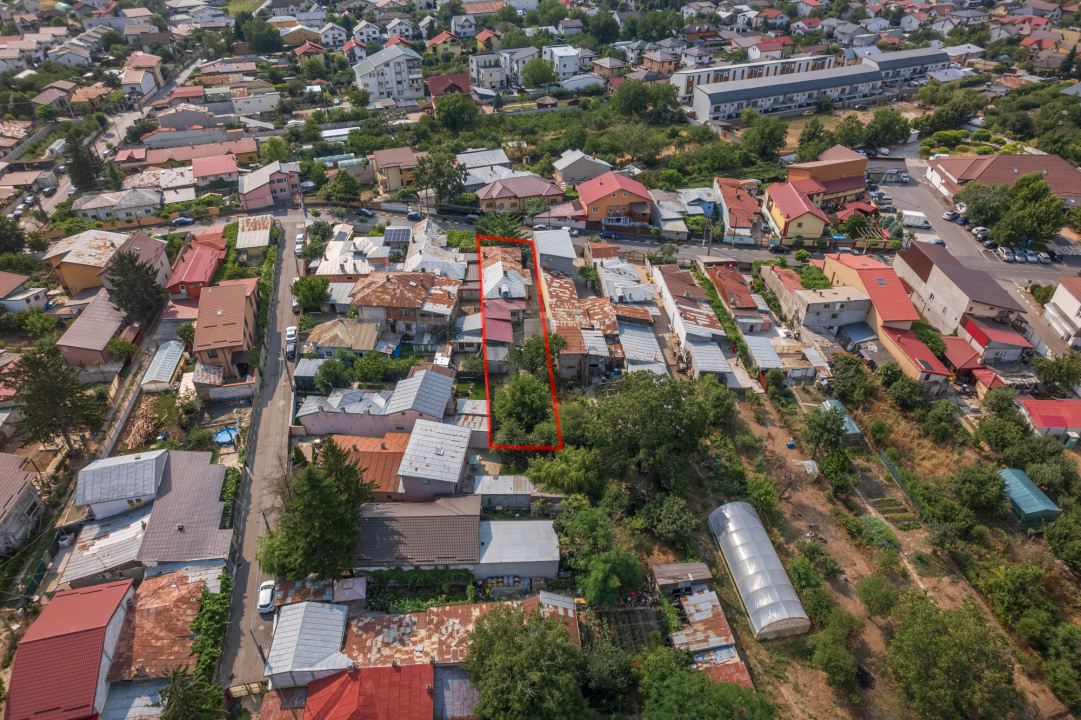 CHIAJNA - CASA RENOVABILA 129 MP, LOT 690 MP!