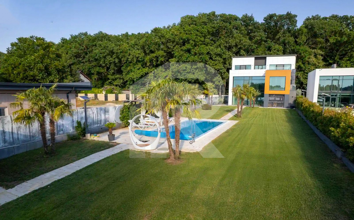 Pe Malul Snagovului, Unde Luxul Devine Cotidian