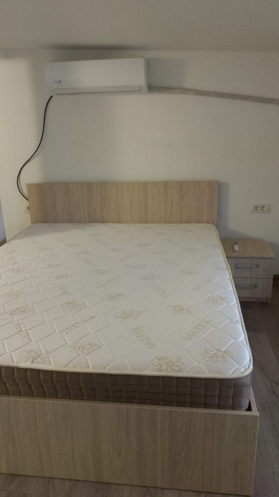 Cameră in vila pentru o persoana – student/ă sau salariat/ă Preț: 1.400 lei/lună