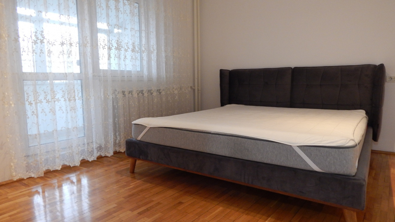 Apartament spatios p-ta Alba Iulia