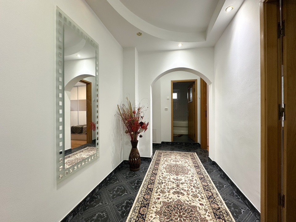 3 camere | 2 bai | Etaj 4 | Pasajul Mărășești | Unirii | 9 min Metrou