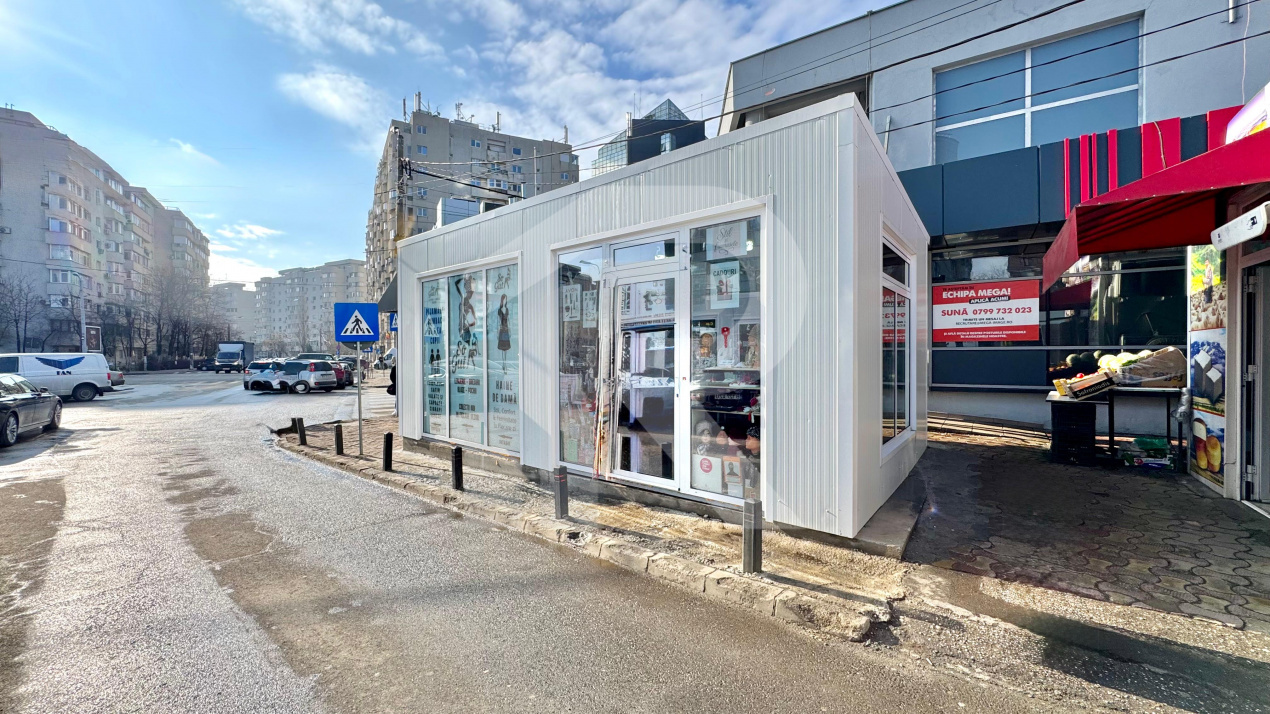 Spatiu comercial stradal | Piata Vitan | 14.4 mp | Vad pietonal | 2 vitrine