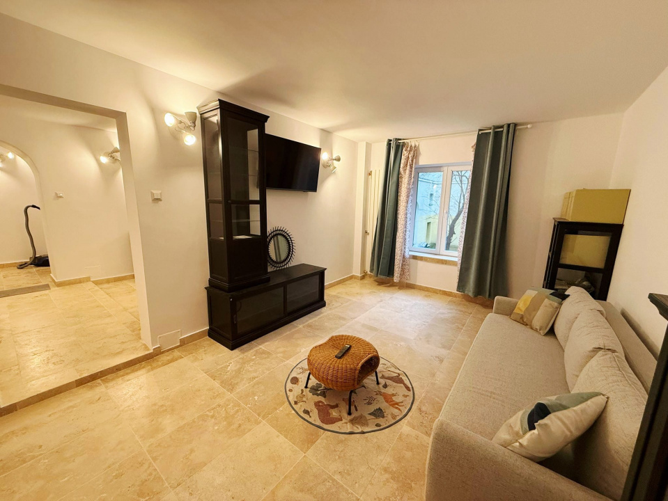 Rezervat  in 24 H Basarabia - Parc Gh. Petrascu 