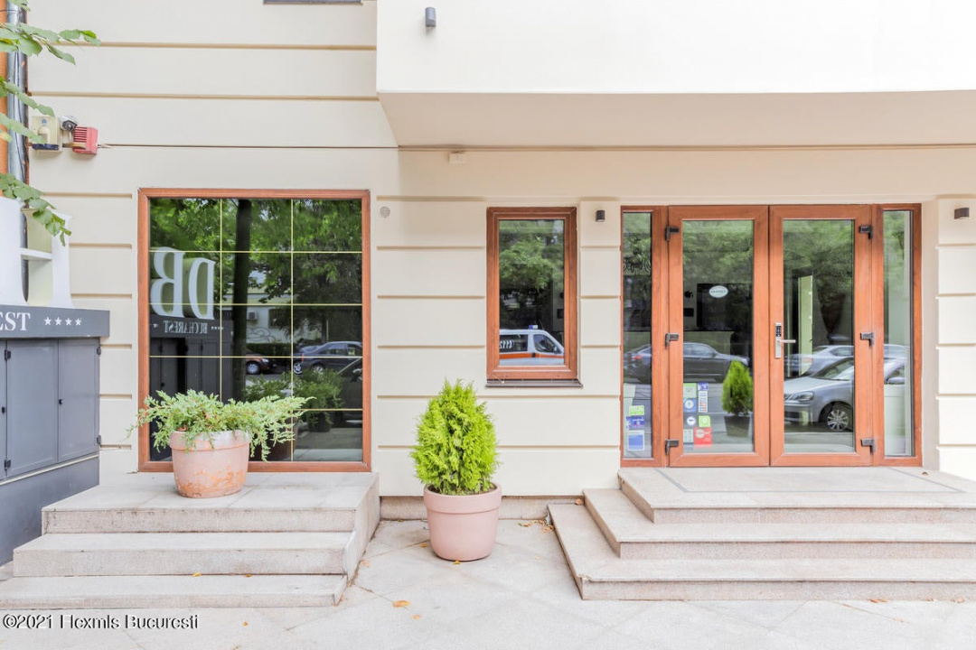 BARBU VACARESCU - STEFAN CEL MARE, IMOBIL REPREZENTATIV 640 MP!