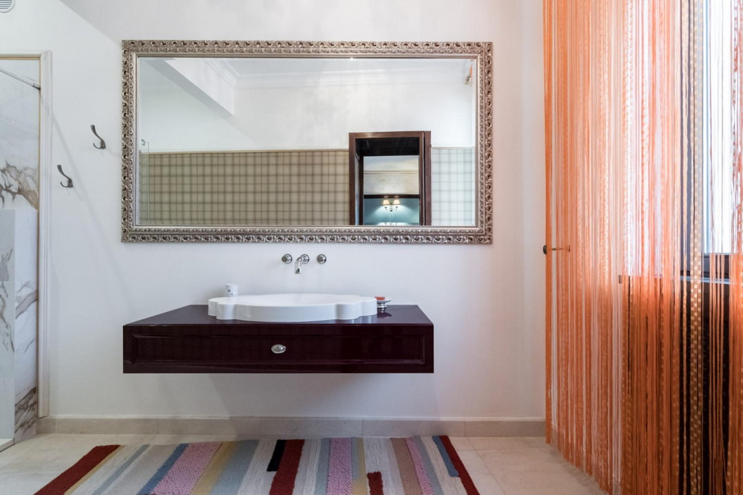 ARMENEASCA, BIROU ELEGANT, SINGUR PE NIVEL, PARTER, 185 MP!