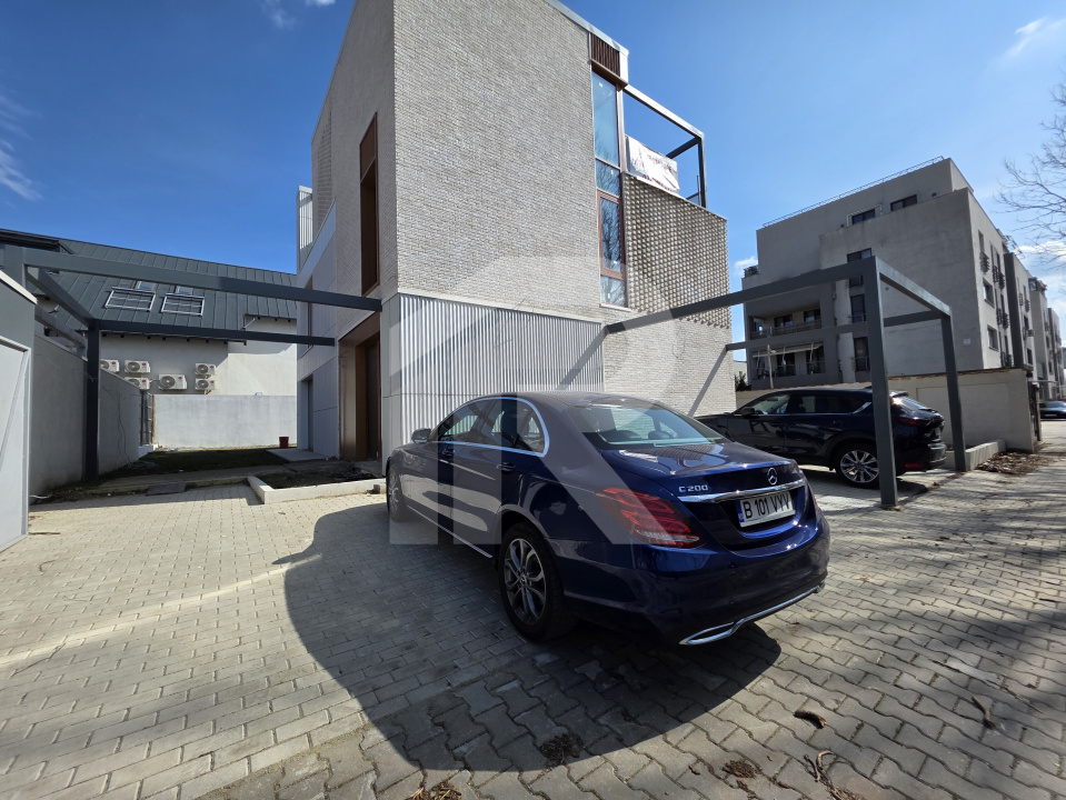 Vilă Modernă P+2E în Pipera – Spațiu, Confort și Terasa Panoramică