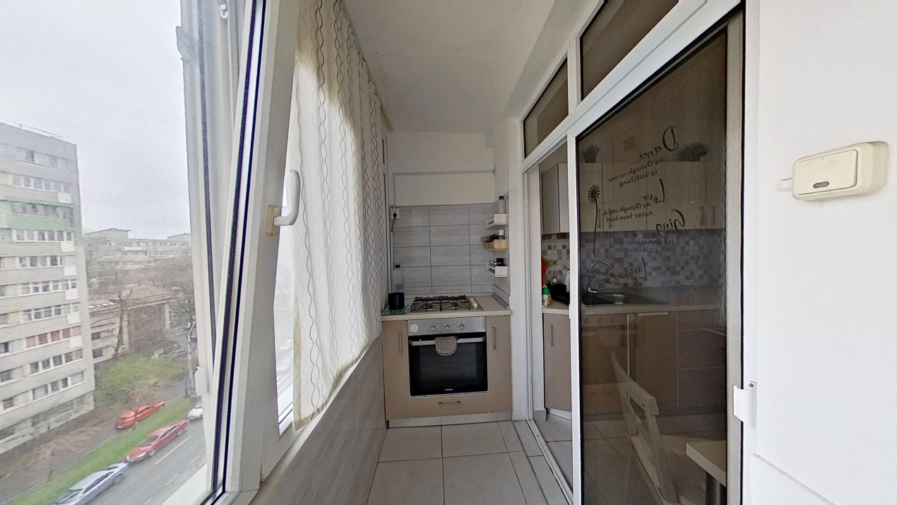 Apartament modern cu 2 camere în zona 1 Mai - Balcon generos și vedere deschisă