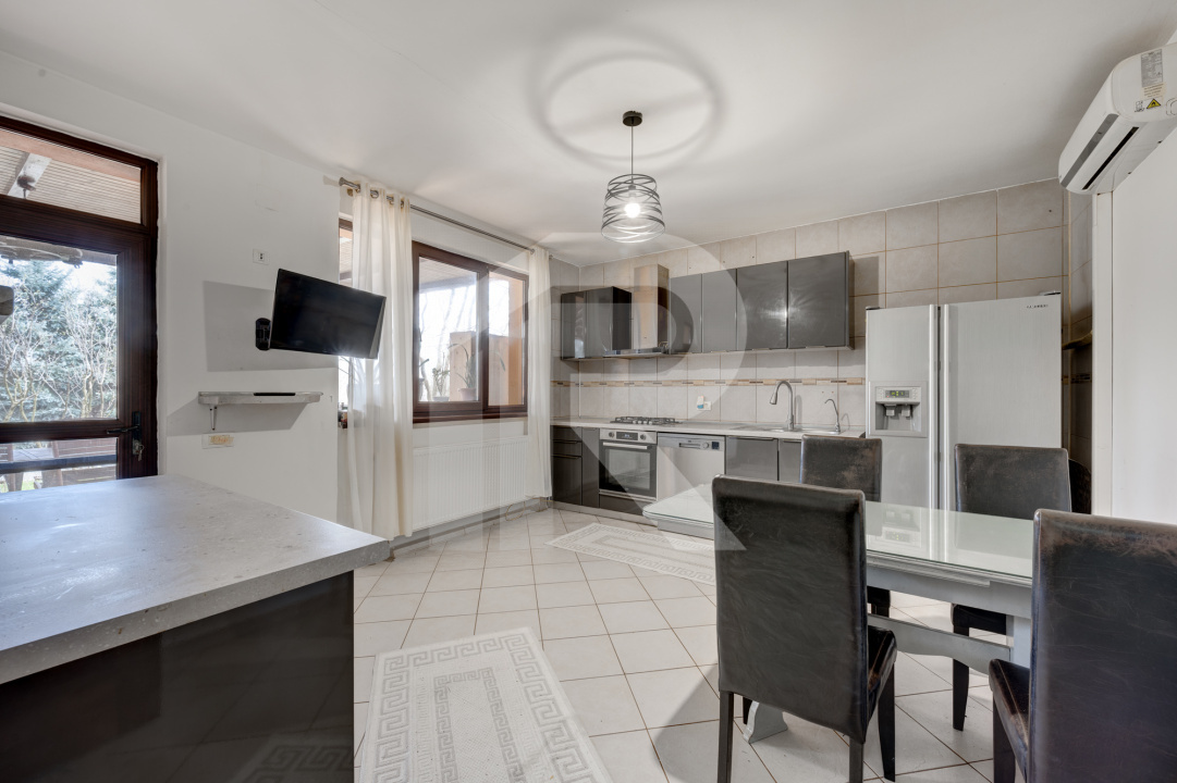 ADUNATII-COPACENI - APARTAMENT 100 MP, LOT 787 MP!