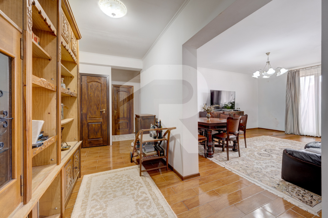 ADUNATII-COPACENI - APARTAMENT 100 MP, LOT 787 MP!