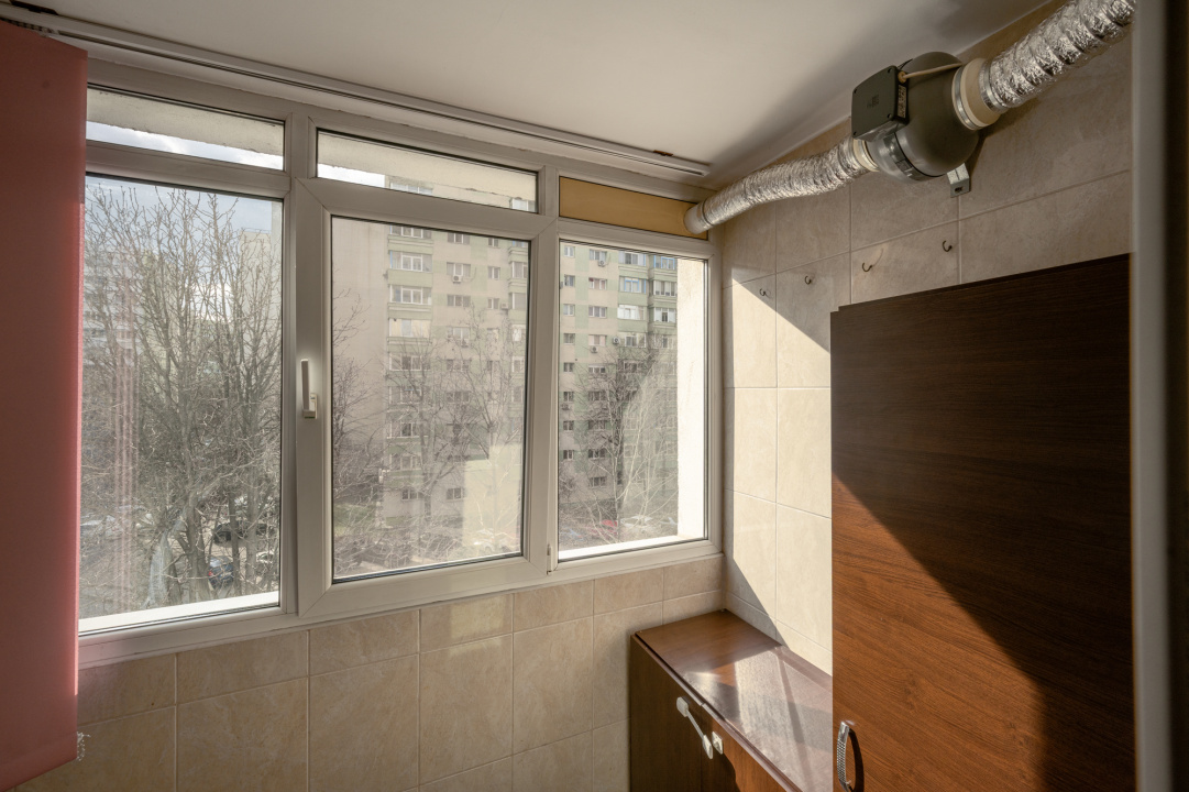 Pantelimon, Delfinului,  Bloc Reabilitat Termic 