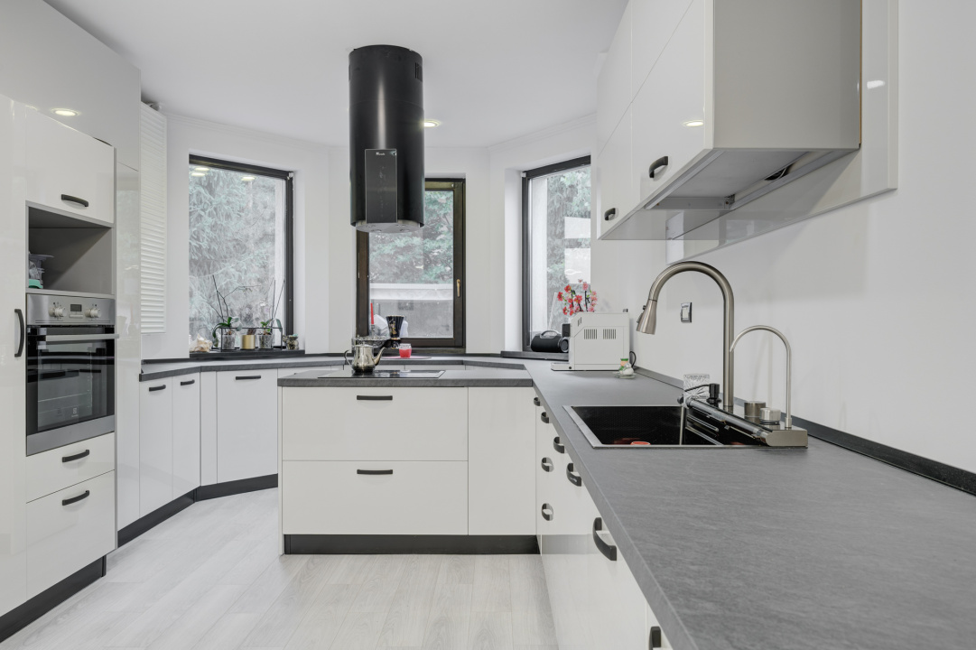 Comision 0 Drumul Taberei - Ghencea - str Maracineni  - piscină 