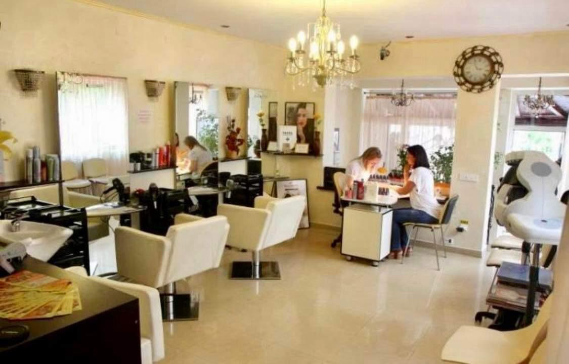 Titan Vila versatila multiple utilizari