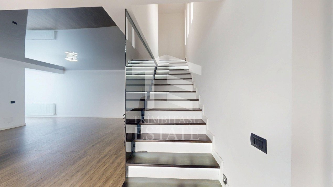 Casa  2024 Carrefour Colentina