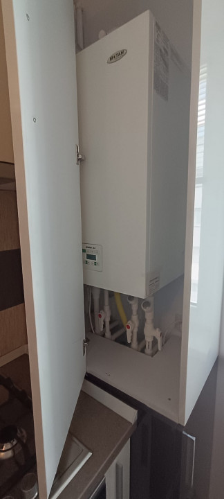 Apart. 2 cam. Balcon inchis, Bucatarie separata + Parcare ! Tineretului 79H !