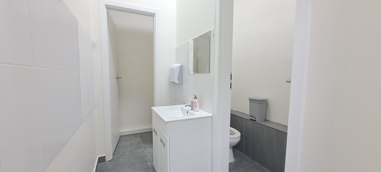 Spatiu comercial 134 mp_Bd.Metalurgiei