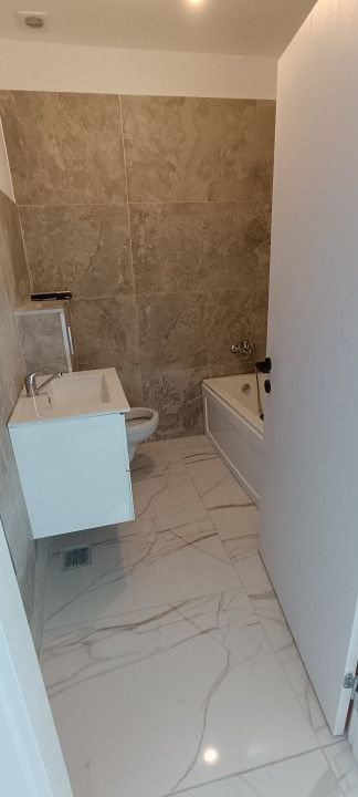 Casa Parter !  3 dorm.+2 bai+2 parcari+teren liber 190mp! Domnesti !