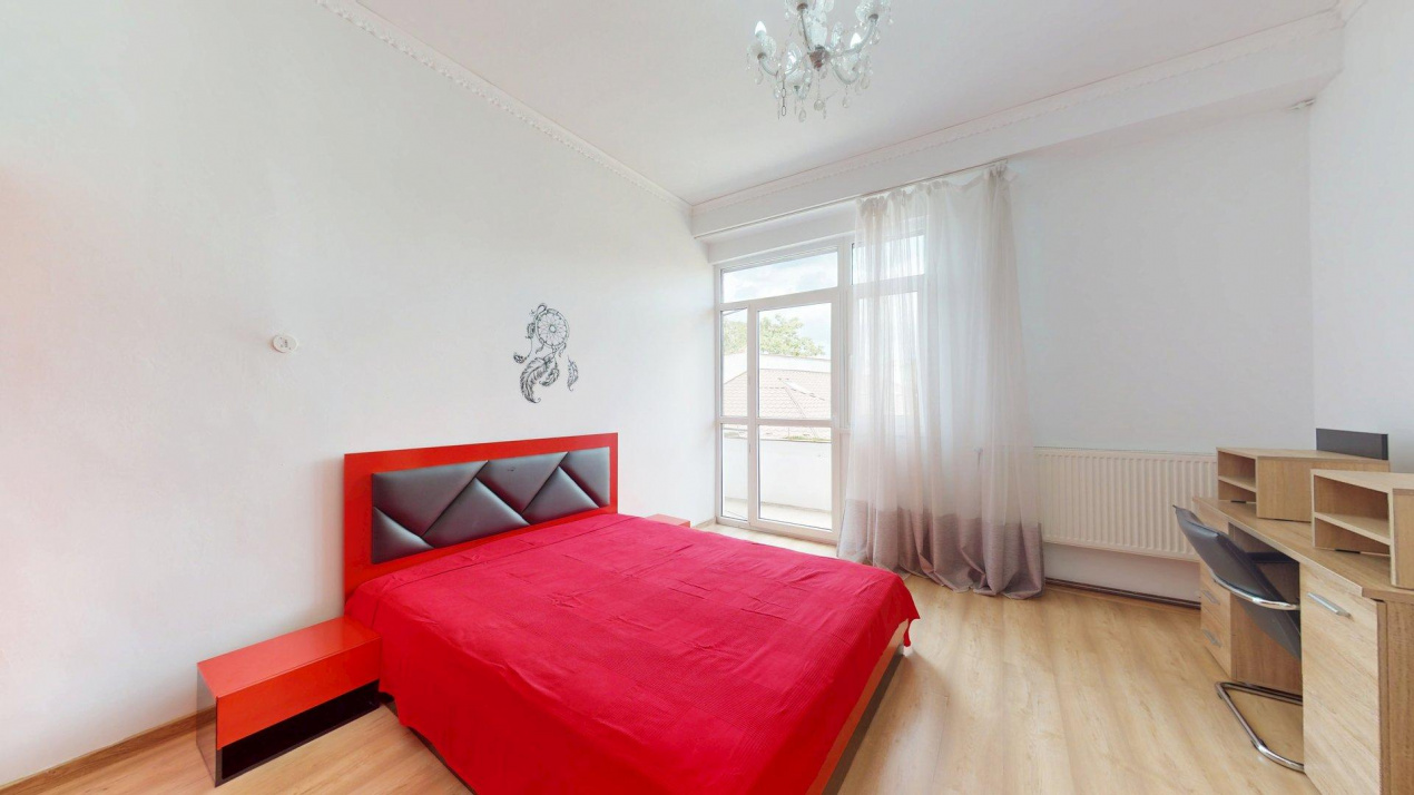Oportunitate Apartament 3 camere deosebit 115 mp Metrou Piata Unirii 