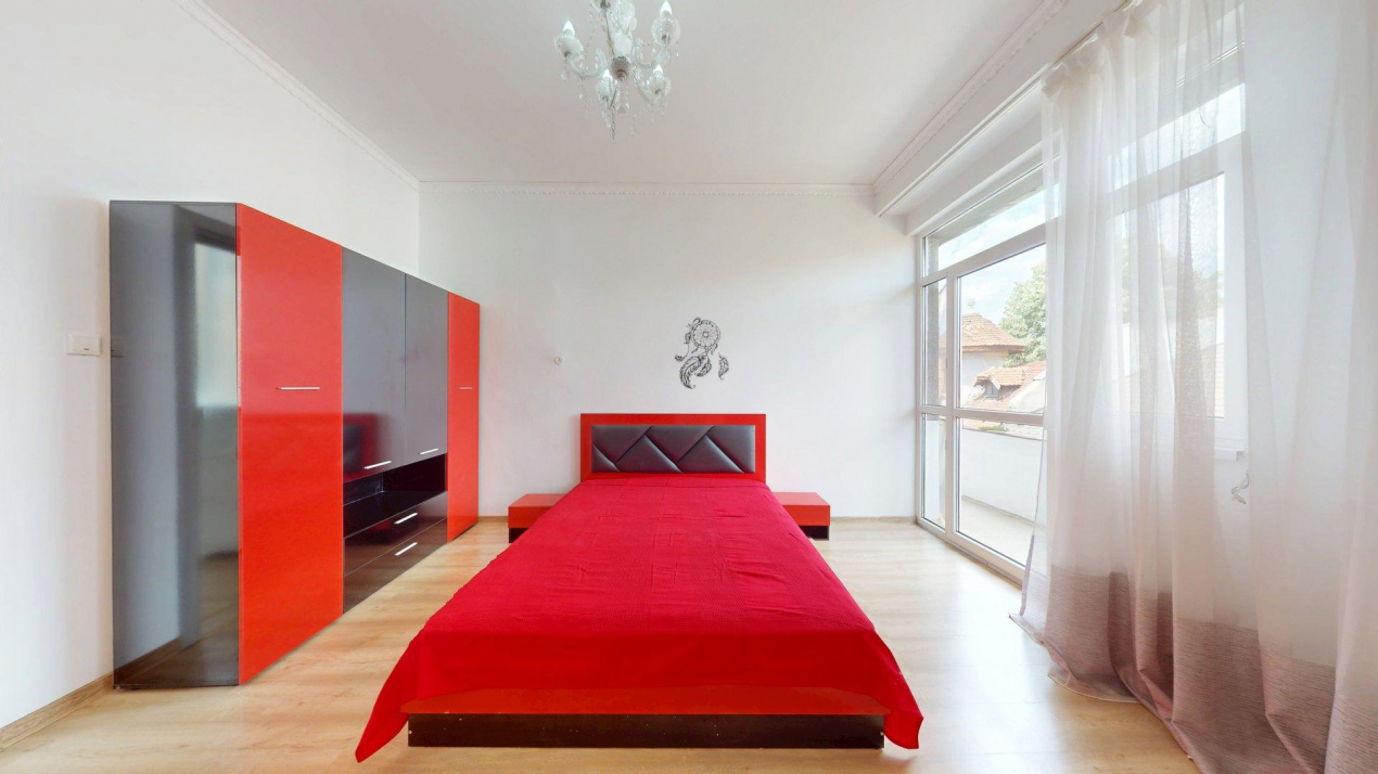 Oportunitate Apartament 3 camere deosebit 115 mp Metrou Piata Unirii 