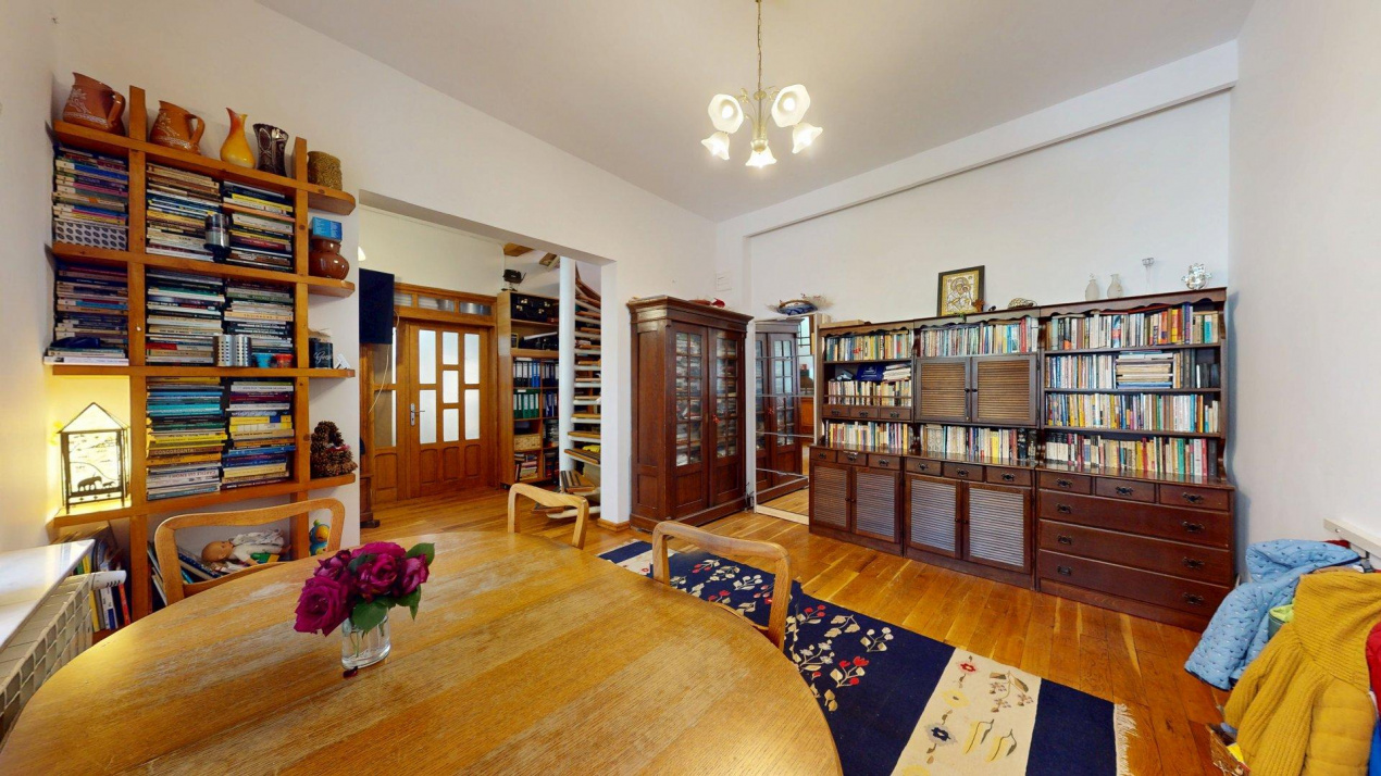 De Vanzare Casa Nerva  Traian