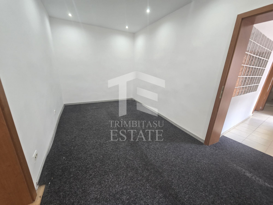 CENTRU- Casa de inchiriat pentru birouri.