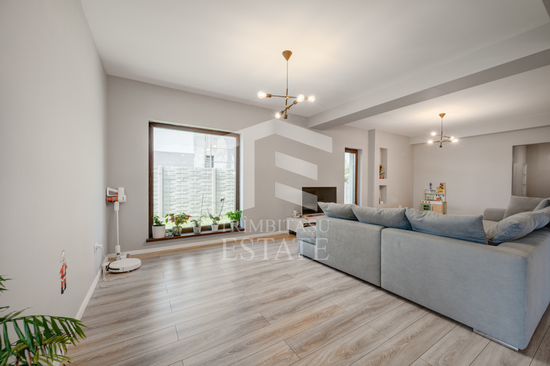 Casa în Stil American ! Mogosoaia/Chitila ! Regie Proprie !